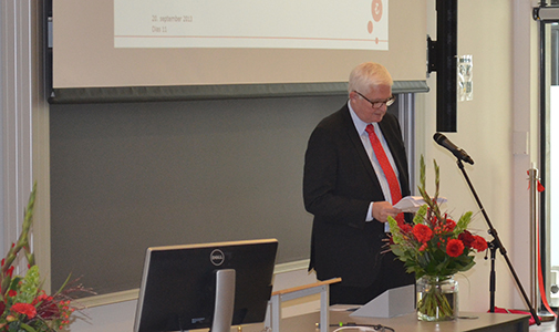 KU's bestyrelsesformand Nils Strandberg taler