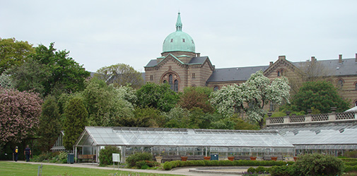 Center for Sundhed og Samfund set fra Botanisk Have, 2010